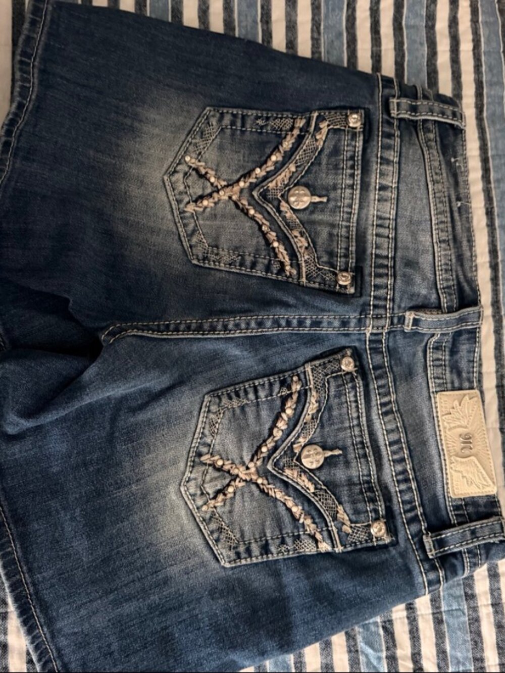 Miss Me Mid-Rise Denim Shorts Distressed White Stitching Size 29
